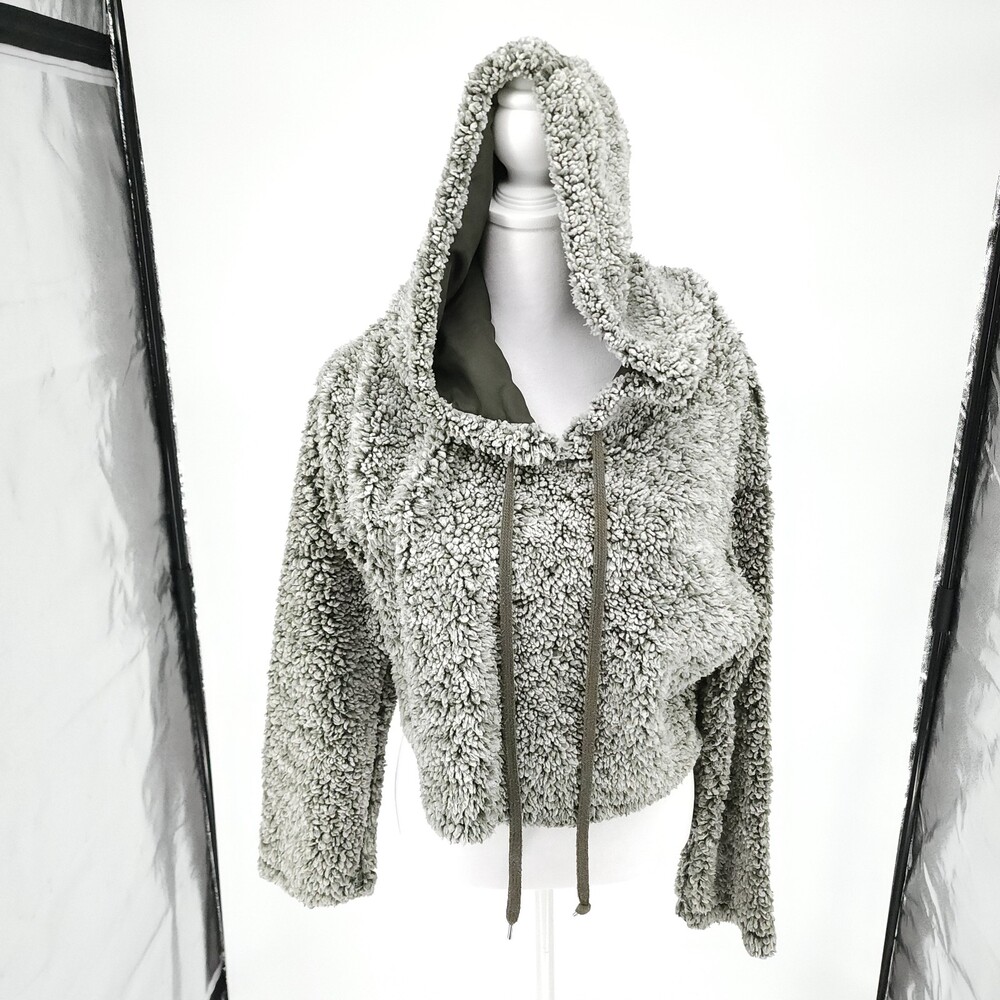 Wild Fable cropped hoodie